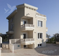 Holiday home 160843 - code 159449 - Apartments Tucepi