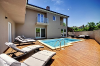 Holiday home 171975 - code 184497 - island brac house with pool