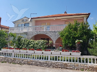 Holiday home 158778 - code 154752 - Apartments Vrh
