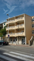 Holiday home 157039 - code 151433 - apartments makarska near sea