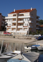 Holiday home 139194 - code 132992 - Apartments Okrug Gornji