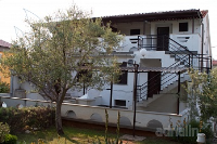 Holiday home 162277 - code 162391 - Apartments Pinezici