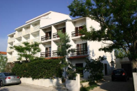 Apartments Holiday Adriatic - A4+1 - Houses Nova Vas