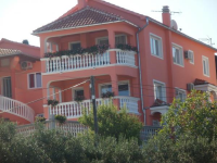 Apartments Zubčić - A4+2 - Tribunj