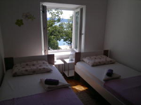 Hostel XXS - Double Room with Shared Bathroom - Rooms Selce