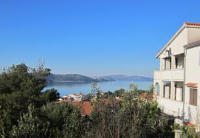 Apartments Marlais - Apartment with Garden View - Okrug Gornji