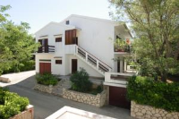 Apartments Gal - Three-Bedroom Apartment with Balcony - Apartments Pag