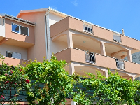 Villa Magdalena - Studio apartment with sea view - Apartments Okrug Gornji