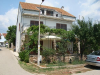 Summer Apartment Mijat - Apartment for 4+2 persons - apartments in croatia